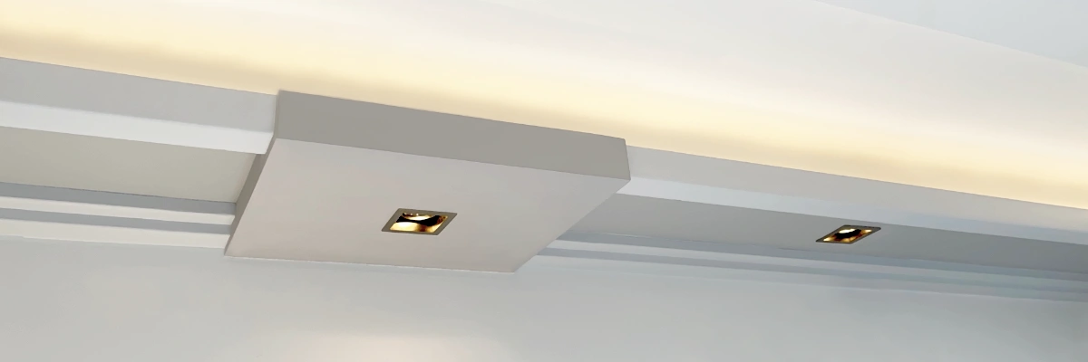 Restaurierung und Instandsetzung lückenhafter Stuckdecken